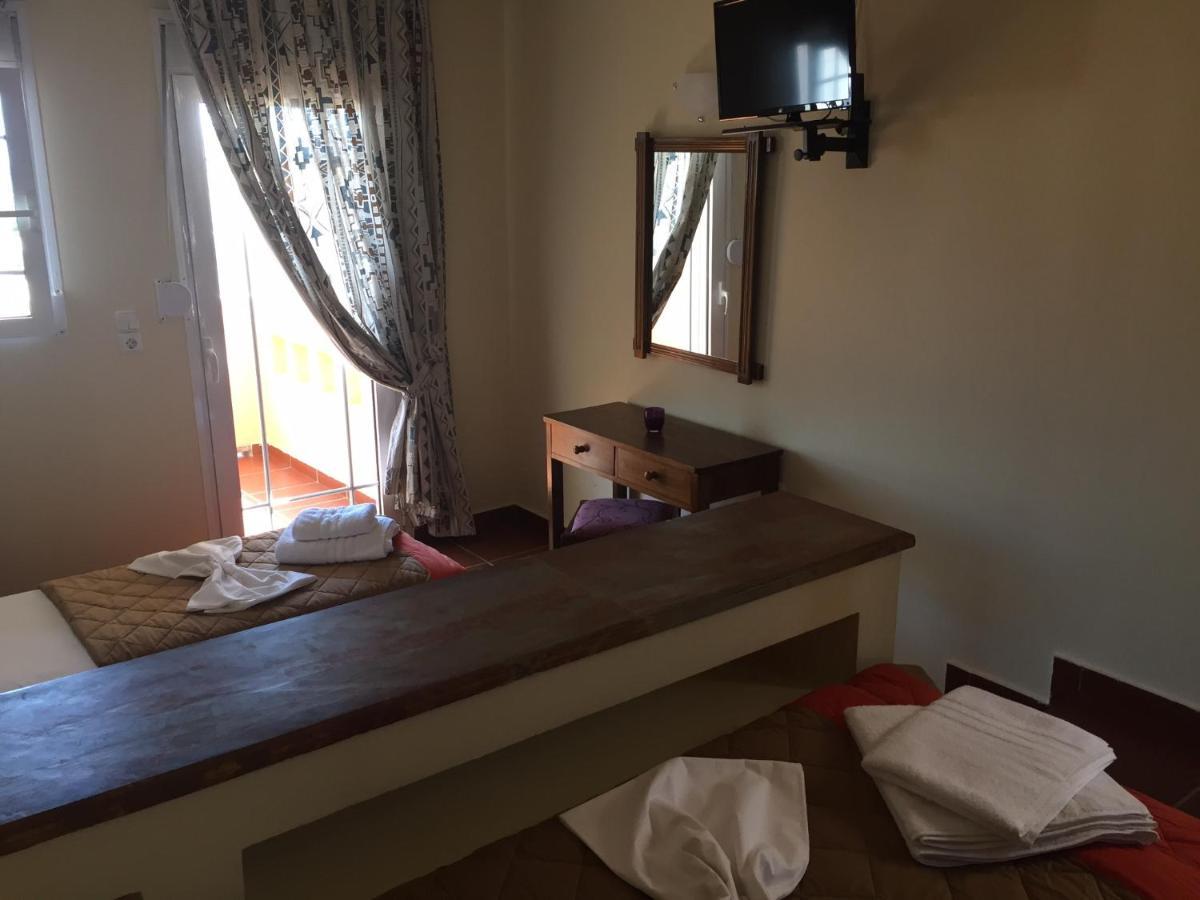 Agia Ermioni Toulipa Rooms מראה חיצוני תמונה