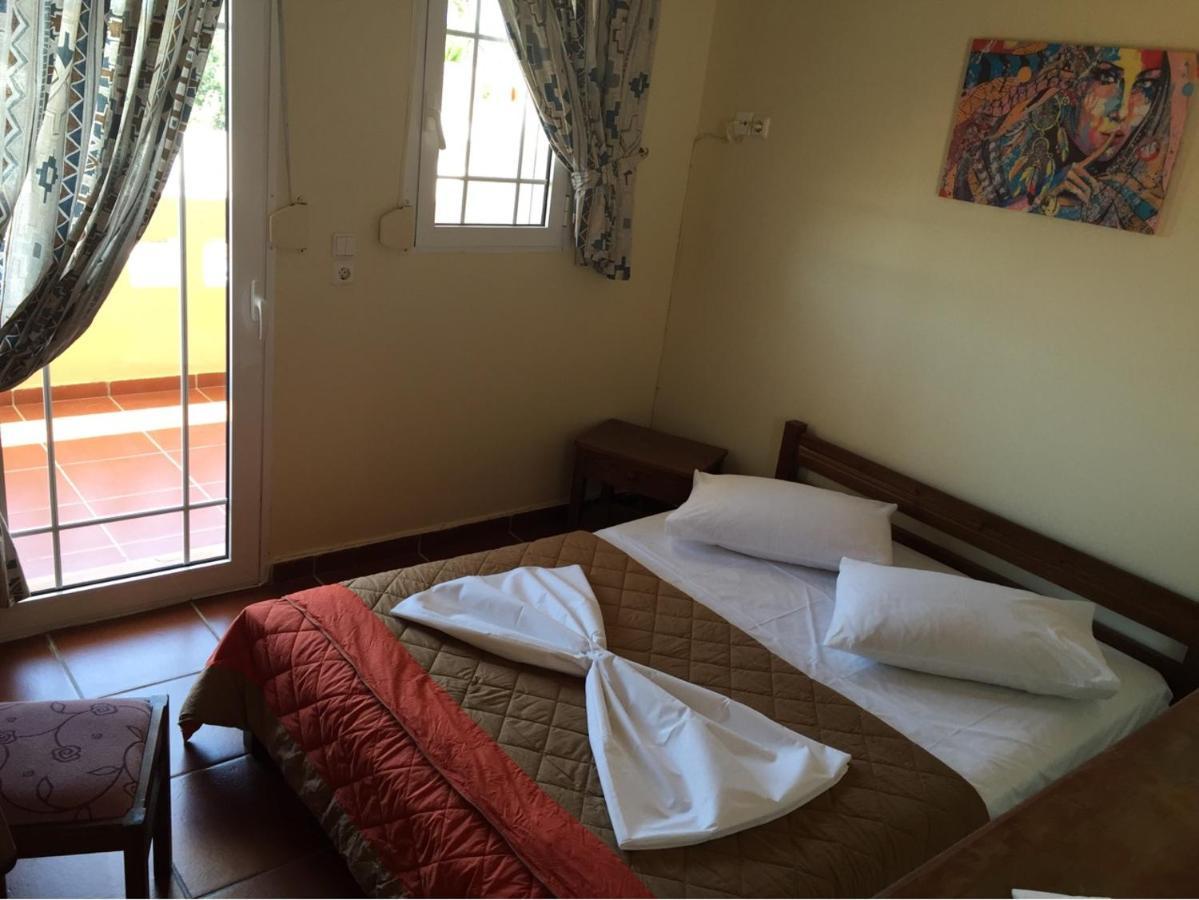 Agia Ermioni Toulipa Rooms מראה חיצוני תמונה