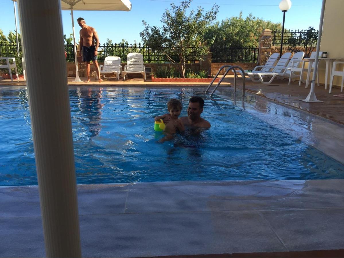 Agia Ermioni Toulipa Rooms מראה חיצוני תמונה
